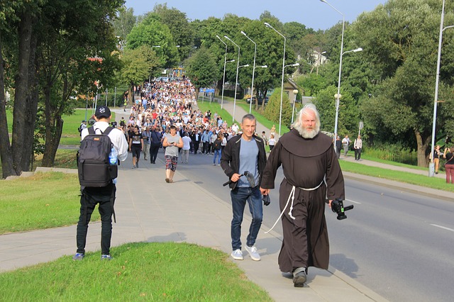 franciscan 2249045 640